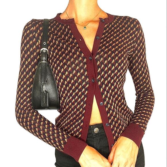 Ann Taylor  - Picture 1 of 6